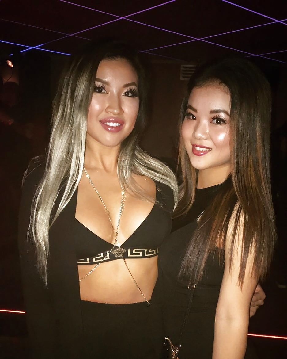 Hot sluts porn pictures