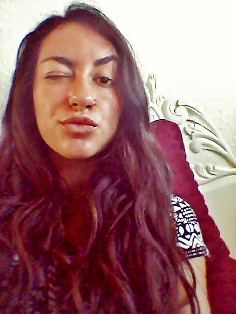 Latina petite Alina Ramirez porn pictures