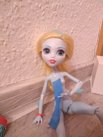 monster high lagoona blue         