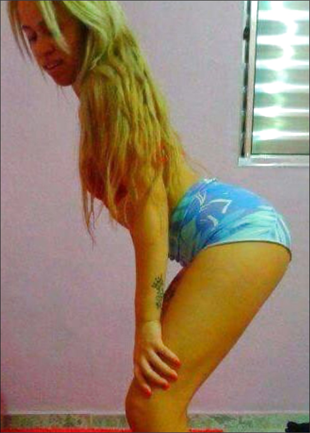 WHATSAPP FUNK porn pictures