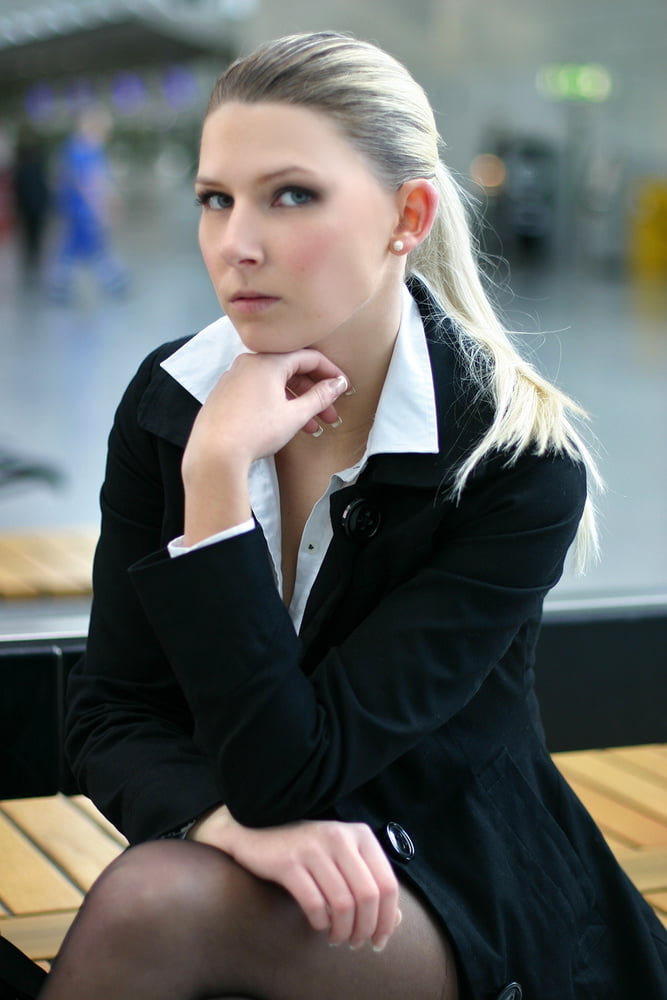 Wannabe Models in Pantyhose - Airport Poses - 23 Photos 