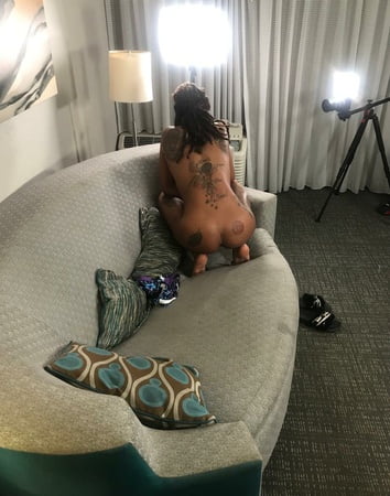 b breezy clarkes boutaine         