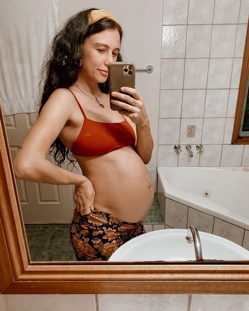 Sexy Pregnant Girls 147 - 30 Photos 