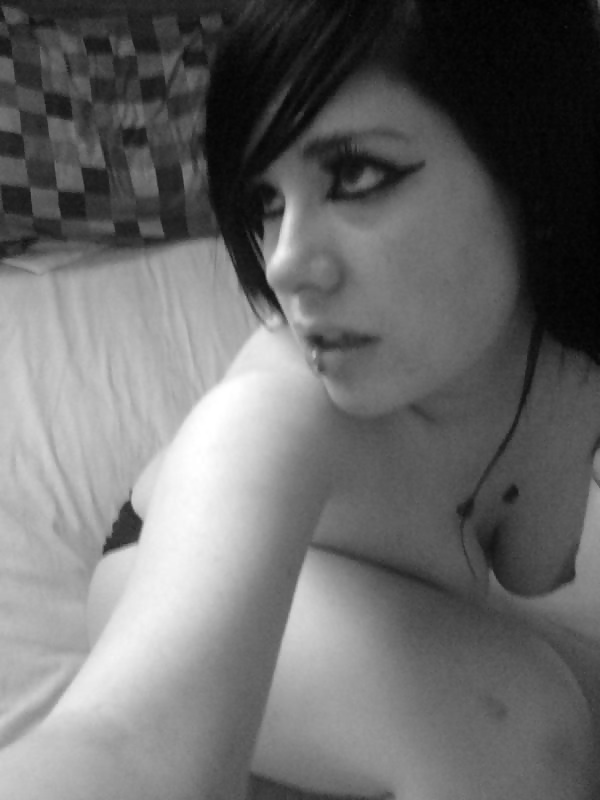 Cute Emo Punk Alt Babes Part 2 porn pictures