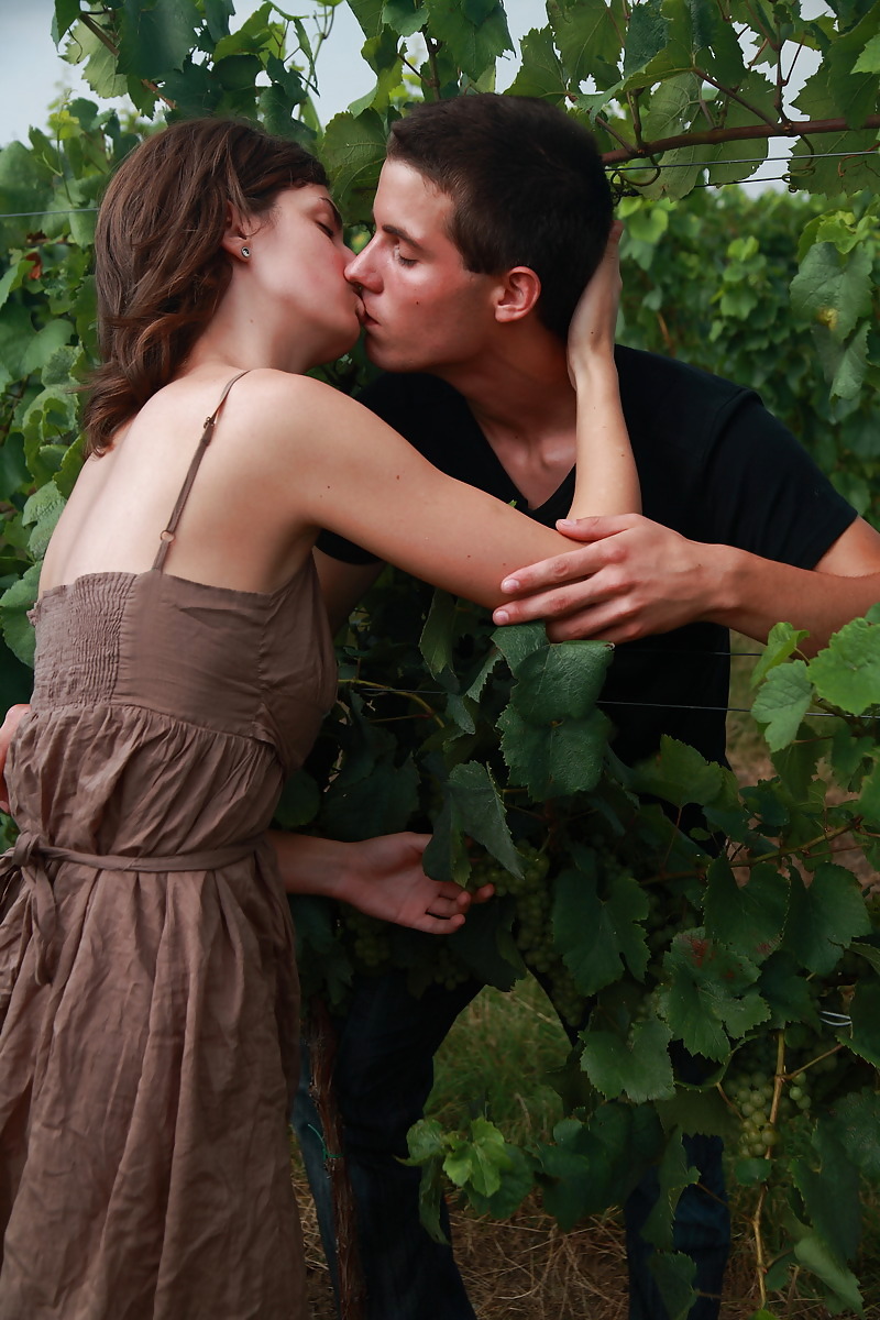 a hot couple between wineplants porn pictures
