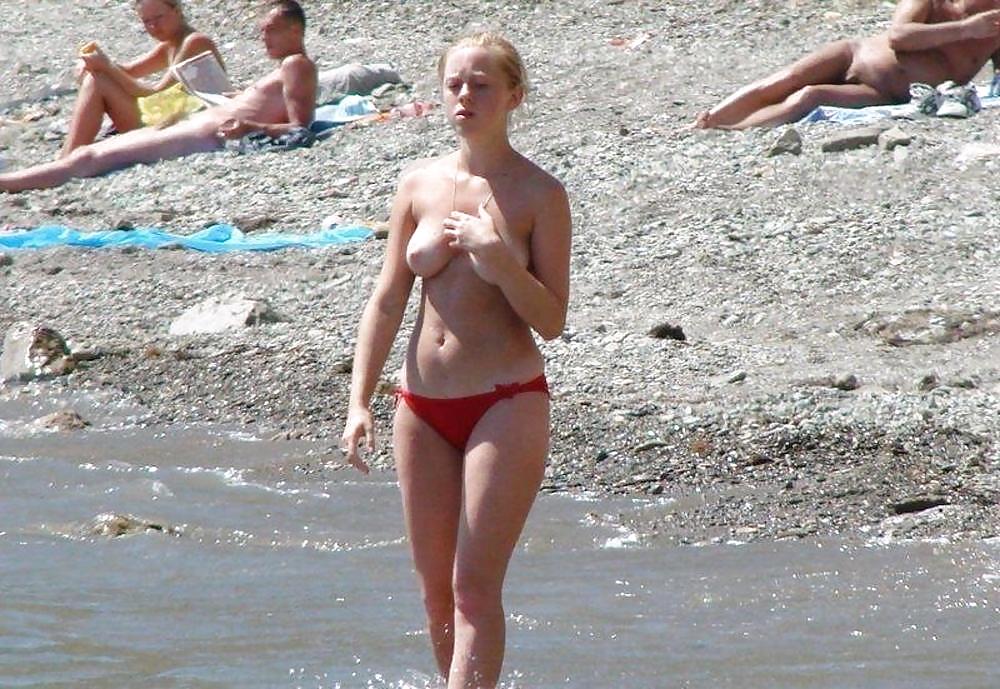 Naked beach 62. porn pictures