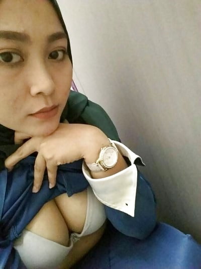 Favourite Malay teen tudung 18 porn pictures