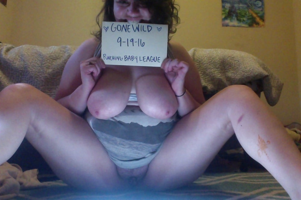 Chubby American Teen Slut aka Punchingbabyleague Selfies porn pictures