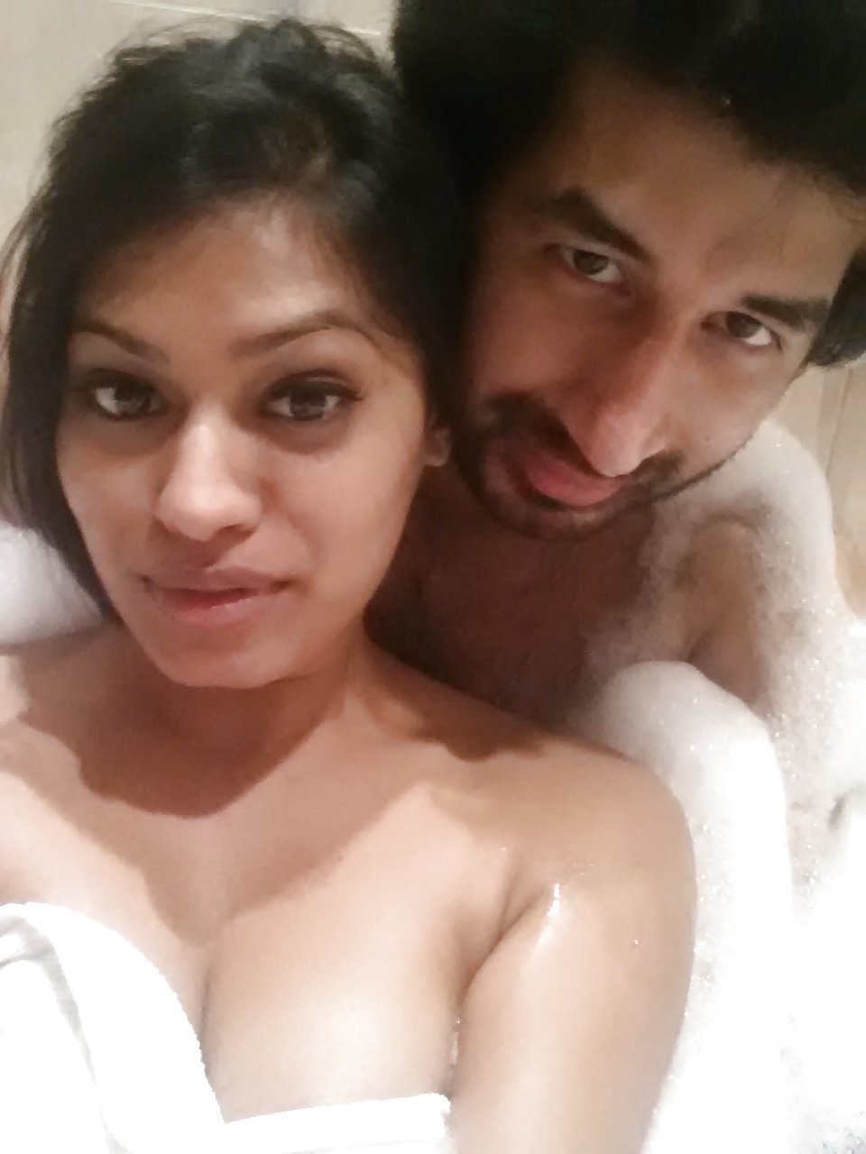 Sexy Indian Tamil Selfies porn pictures