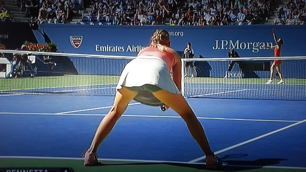 Azarenka wet spot at US Open porn pictures