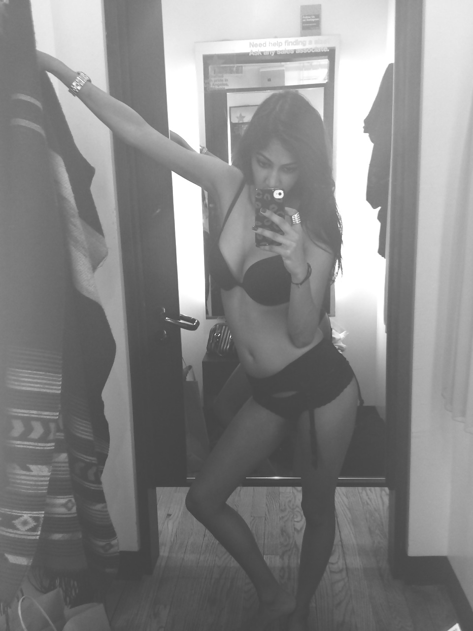 Indian Beauties #28 porn pictures