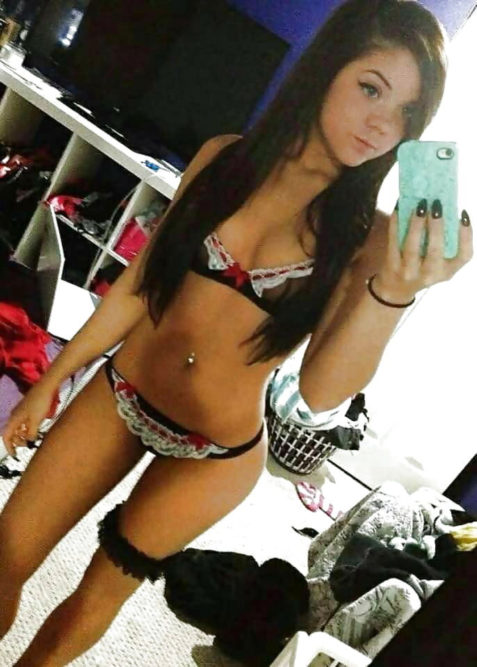 Amateur KIK Slut Random Mix 48 porn pictures