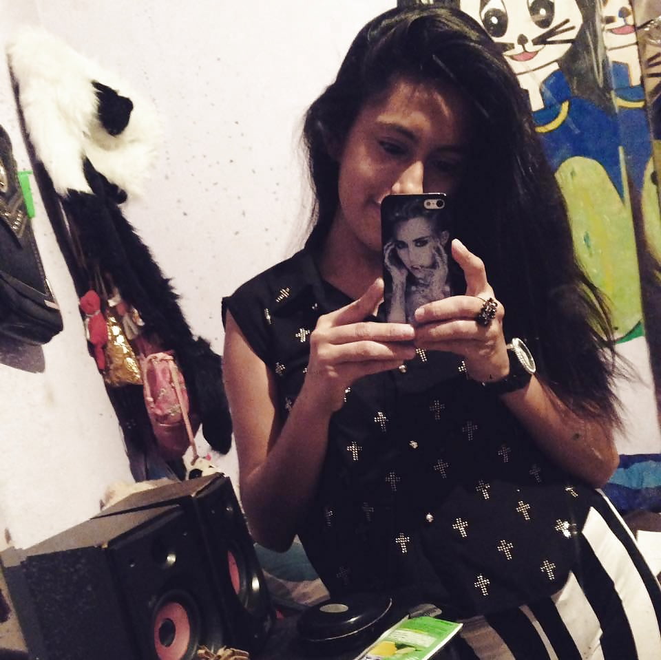 face book her name is berenice rayo lopez porn pictures