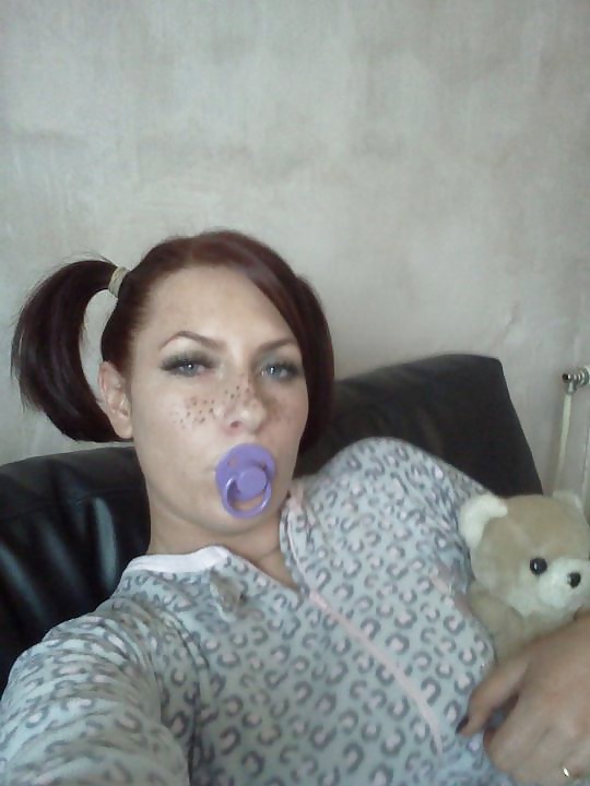 Michelle b Scottish slut porn pictures