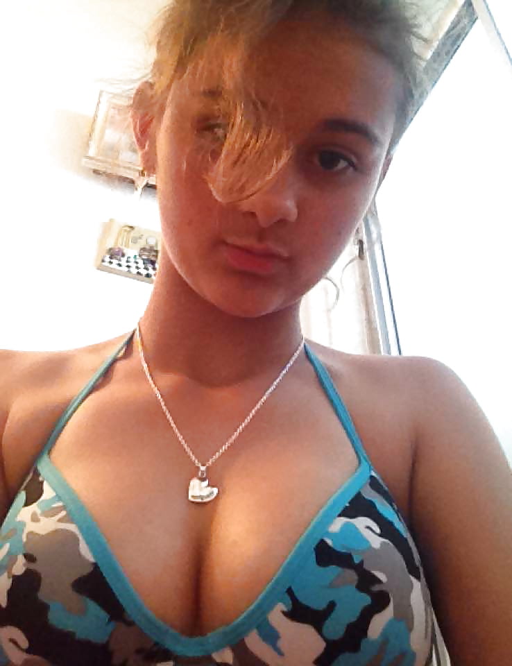 Sexy Girlfriend porn pictures