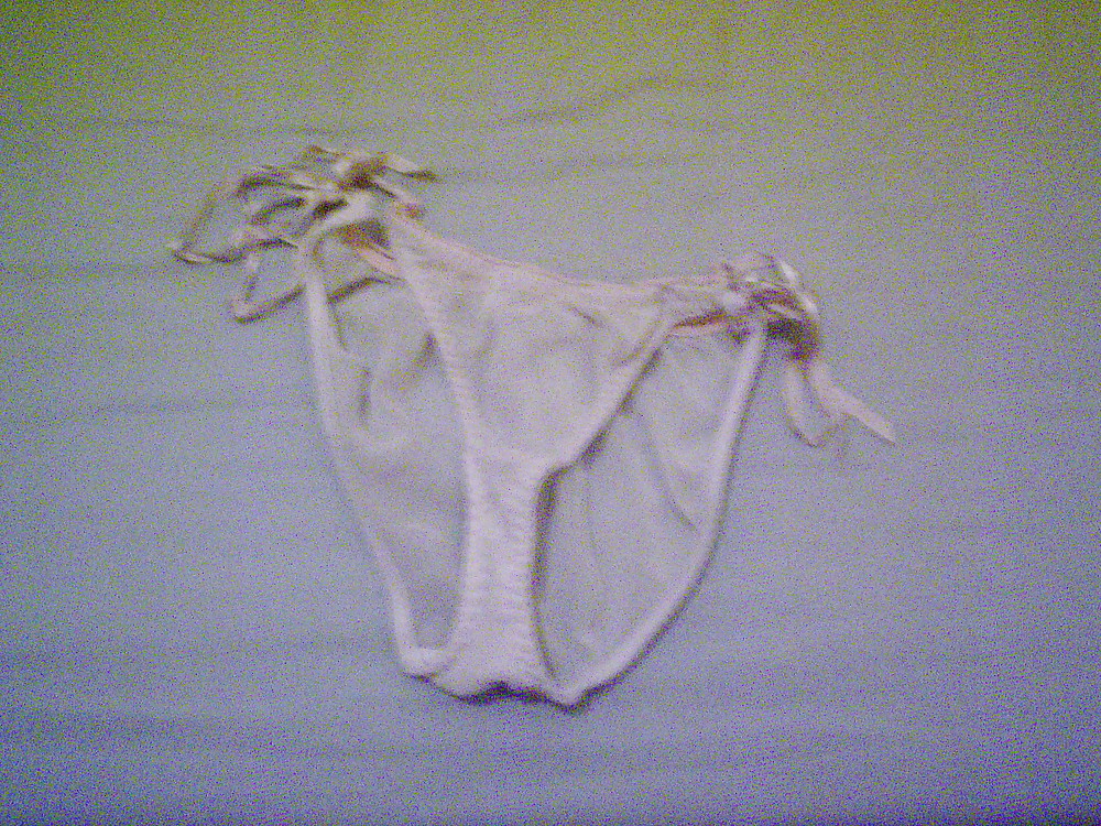 Used Knickers porn pictures