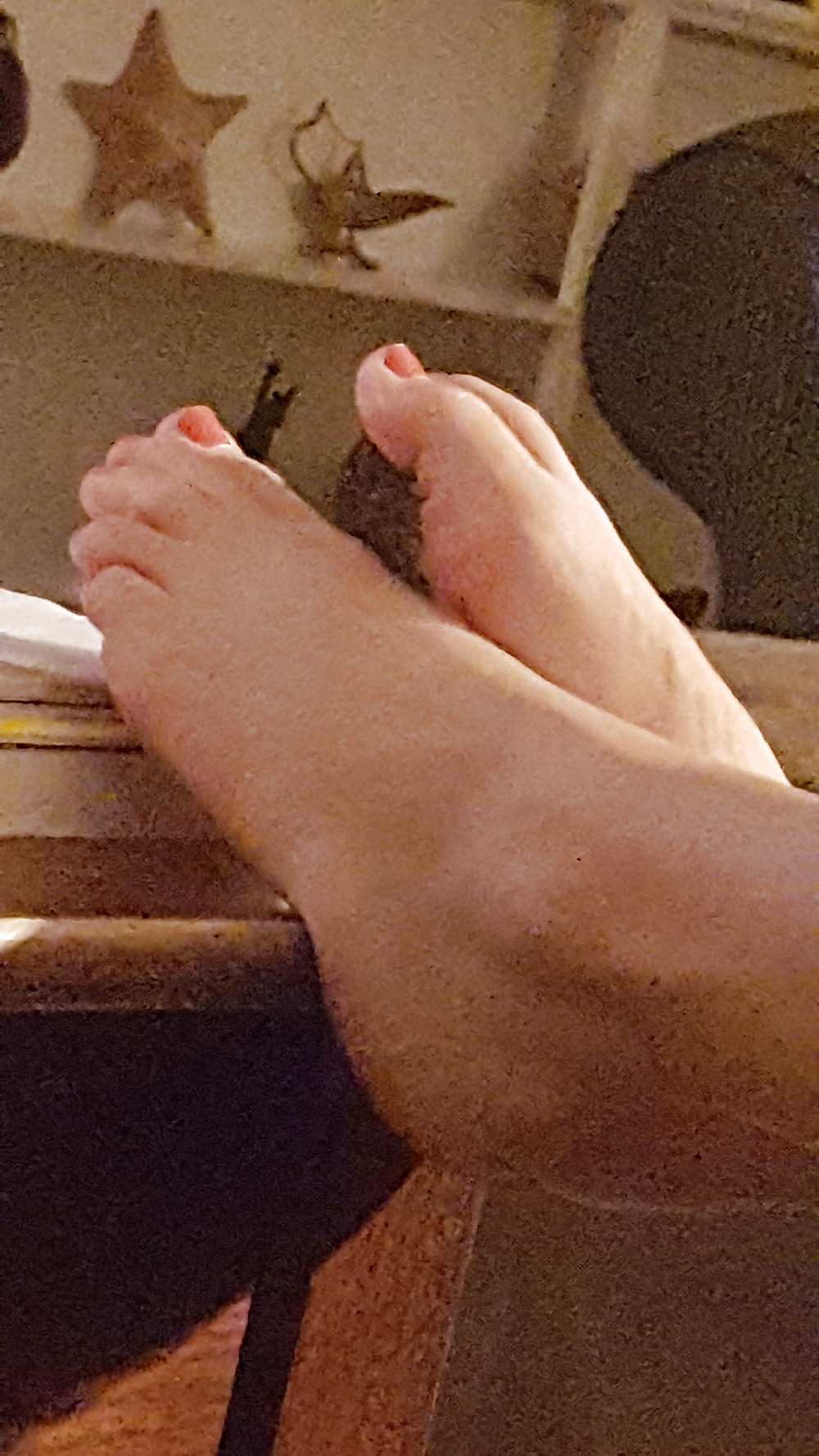 Sexy wife feet porn pictures