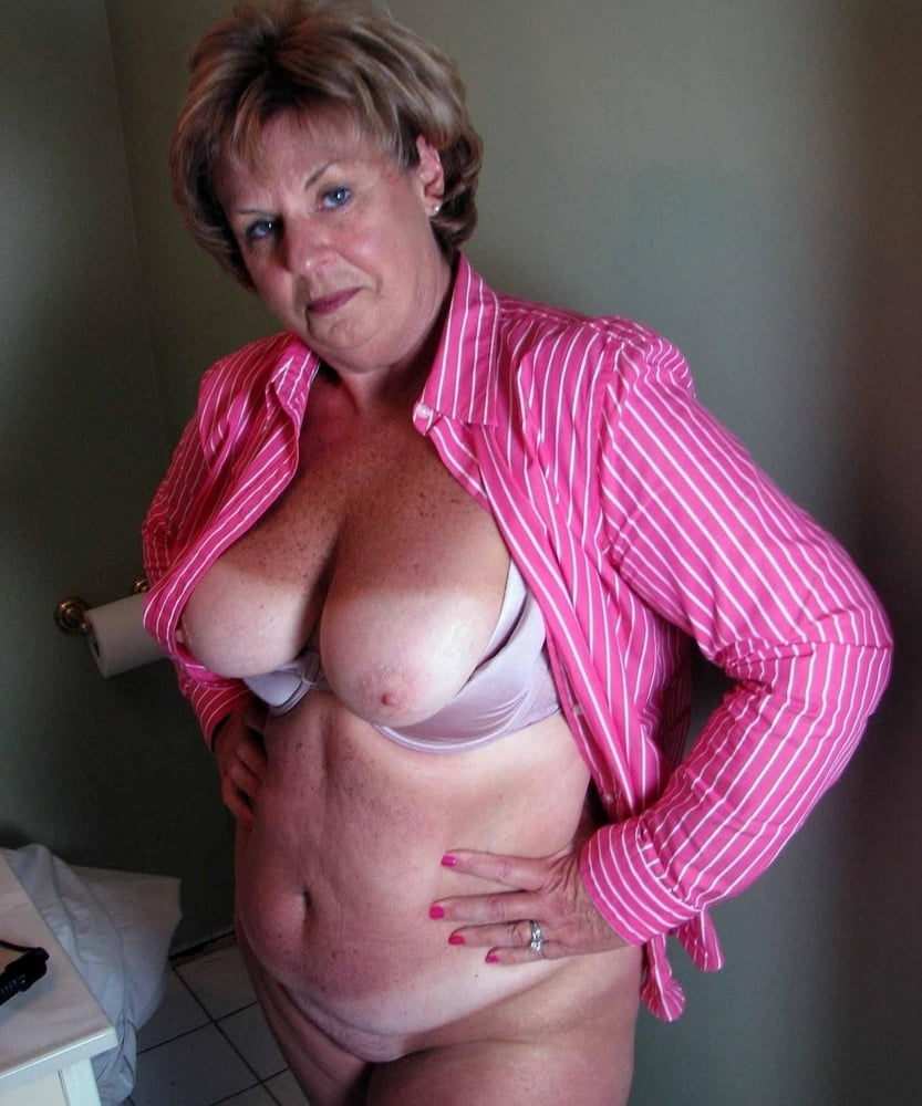 MILF and Mature - 94 Photos 