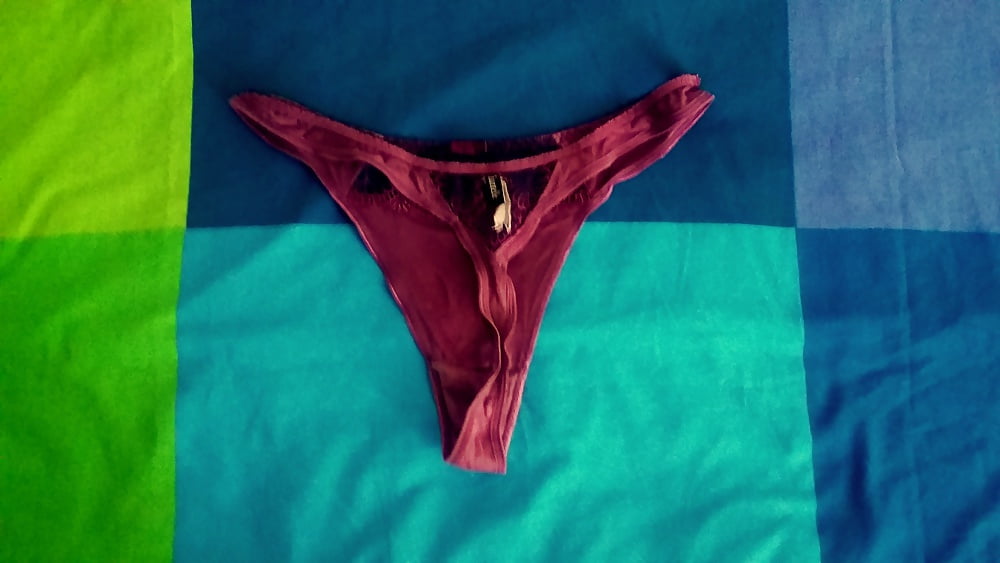 Tangas de mi amiga Mariana de visita porn pictures