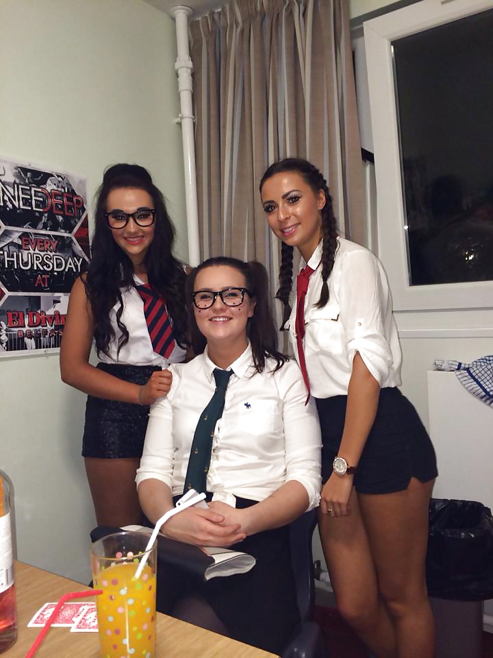 UK Uni Students in S Uniforms porn pictures