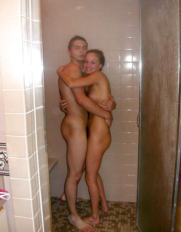 Shower girls 2. porn pictures