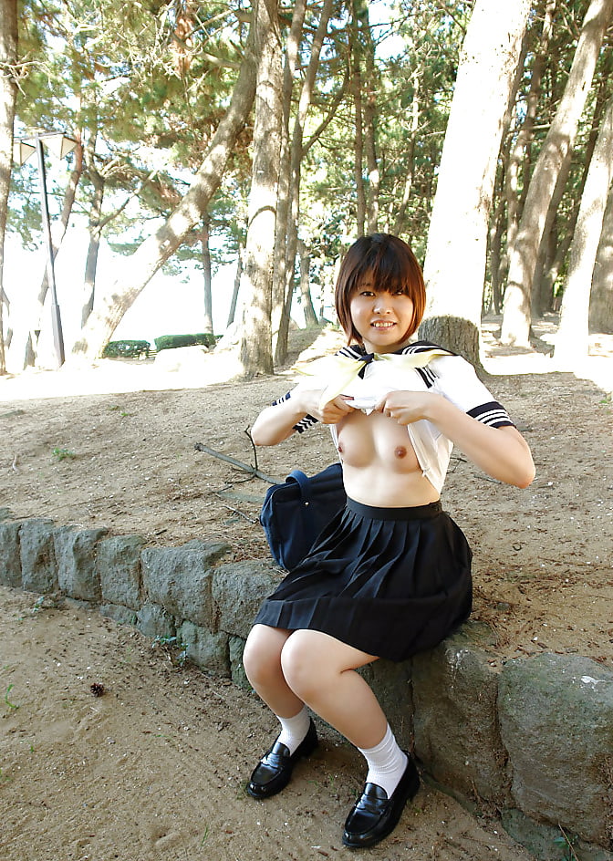 Japanese amateur outdoor 193 porn pictures