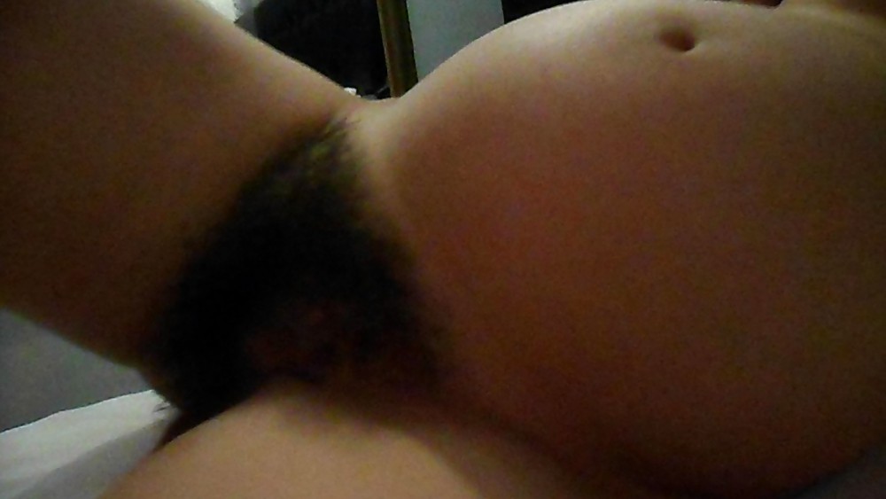 Wife Pregnant Hairy pussy porn pictures