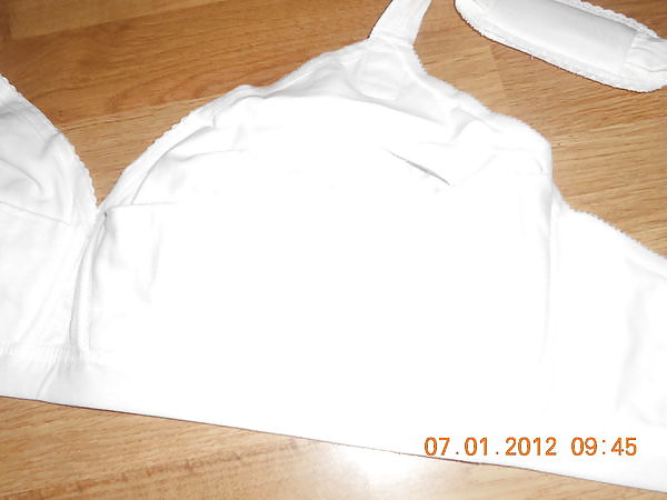 new bra and pantygirdle porn pictures