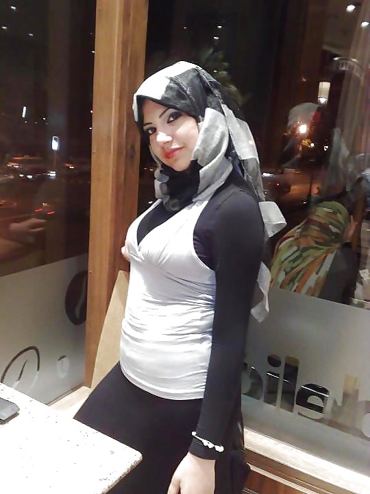 Arab...Hijab porn pictures