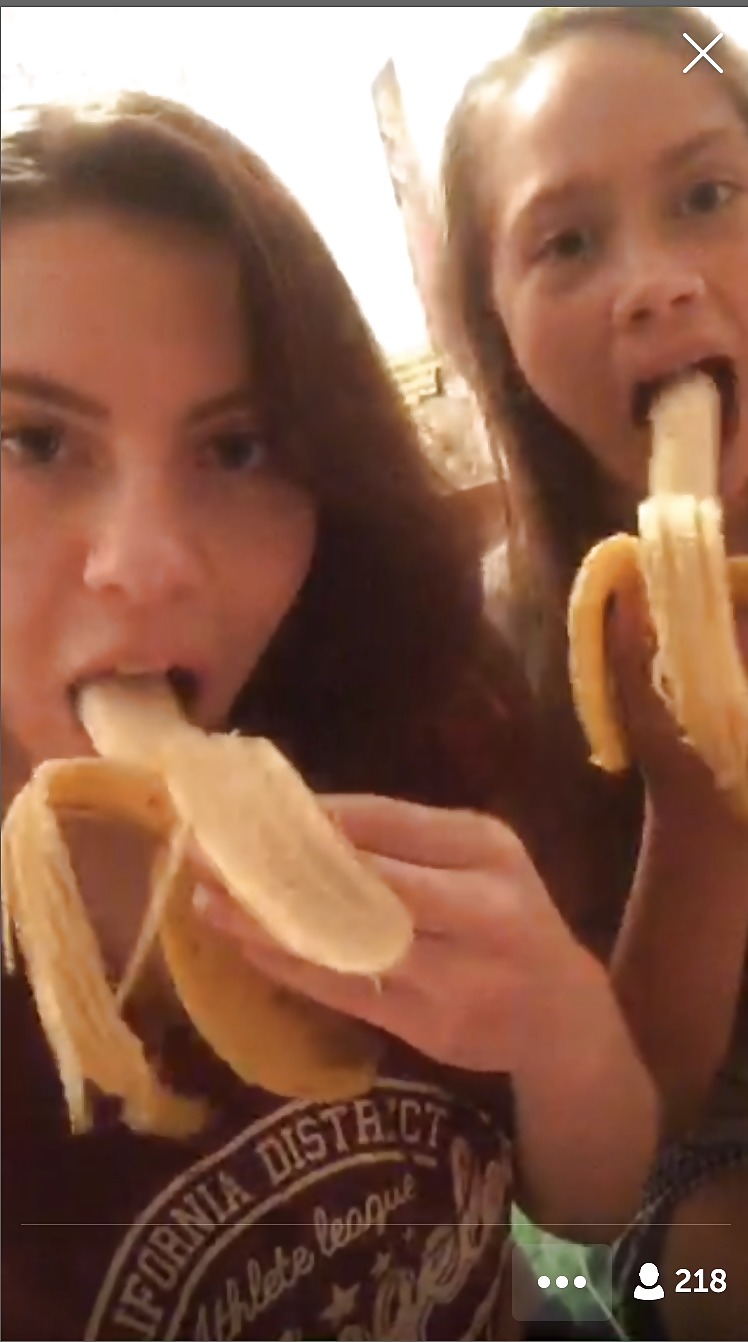 Periscope Girls porn pictures