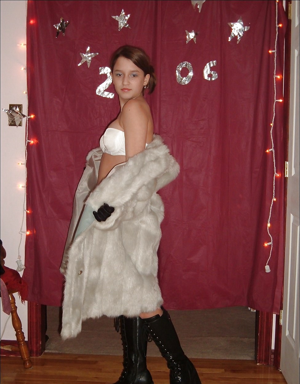 Girl in fur coat porn pictures