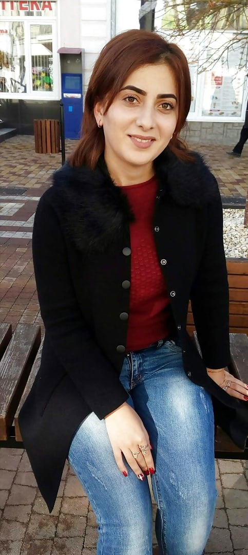 (This cunt loves to suck dick) porn pictures