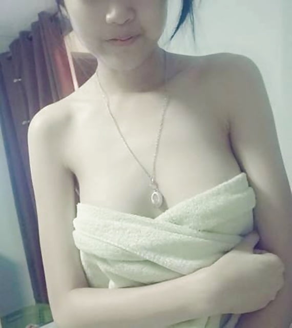 Thai teen nude 10 porn pictures