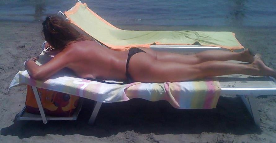 Italian MILF Emanuela fb porn pictures