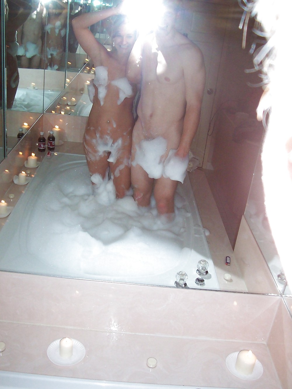 Couple having fun in the bath porn pictures