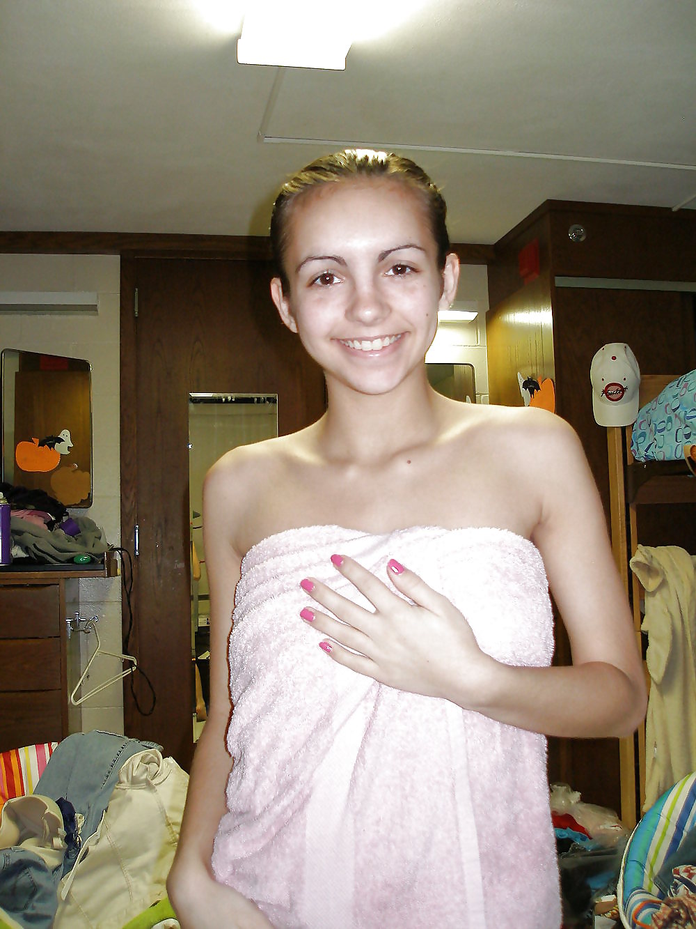 college cutie porn pictures