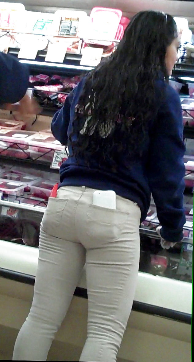 Shopping for butts ass & jeans porn pictures