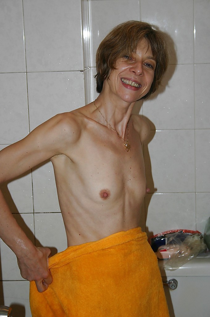 Cleo, age 48, from homealbum porn pictures