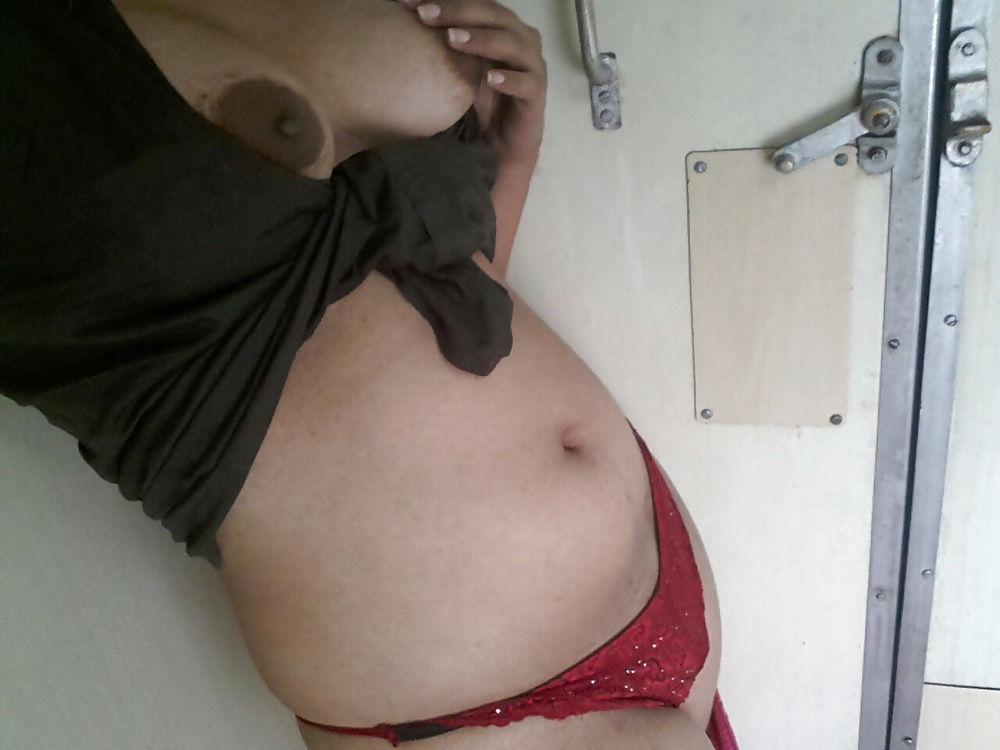 Indian Desi Aunty MILF Hot Wife Swinger Cuckold Part 4 porn pictures