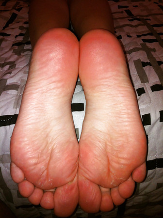 Amateur - Feet 7
