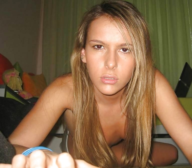 ALL AMATEUR - Here is MIA porn pictures