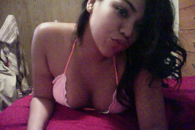 Photobucket Sluts 2 porn pictures