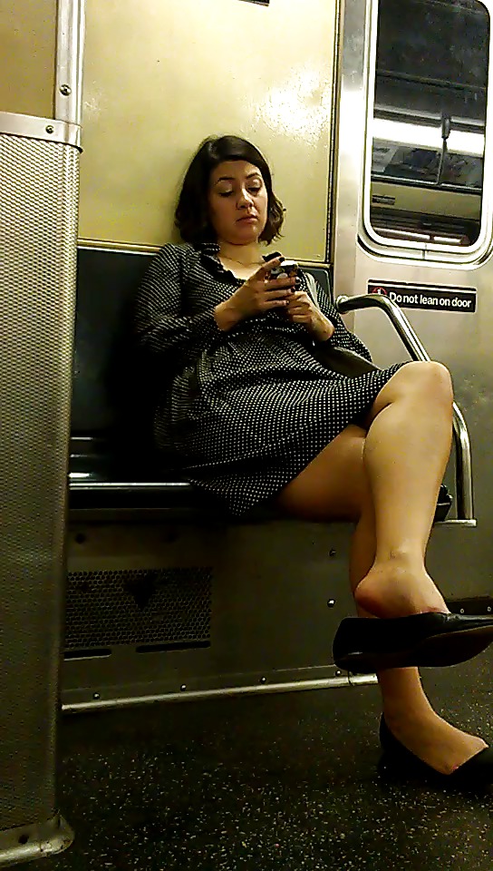 New York Subway Girls Sexy Legs Short Skirts porn pictures