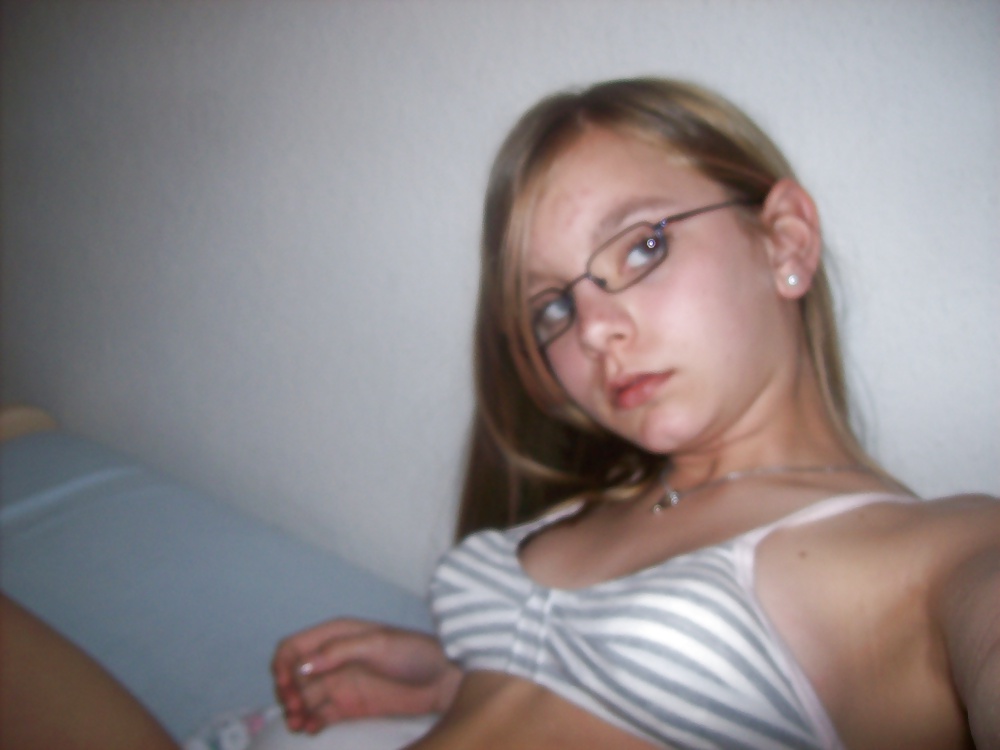 Teen with glasses porn pictures