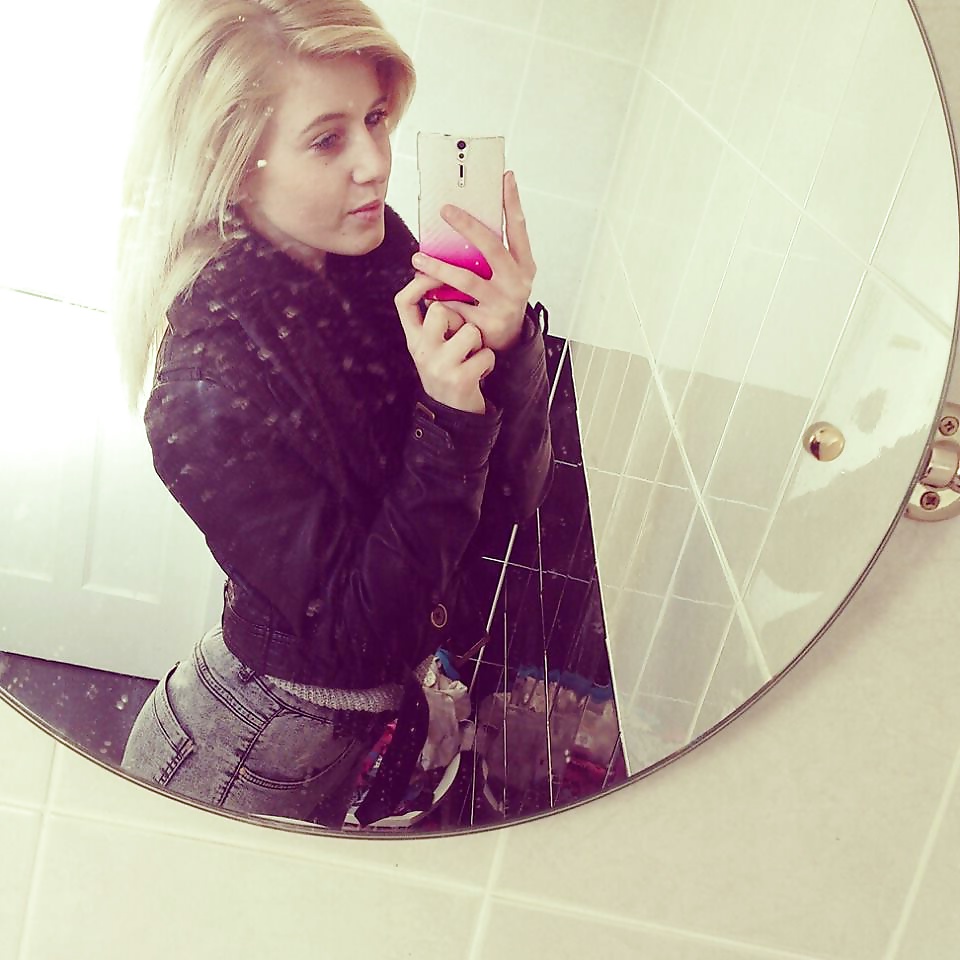 Facebook Finds porn pictures