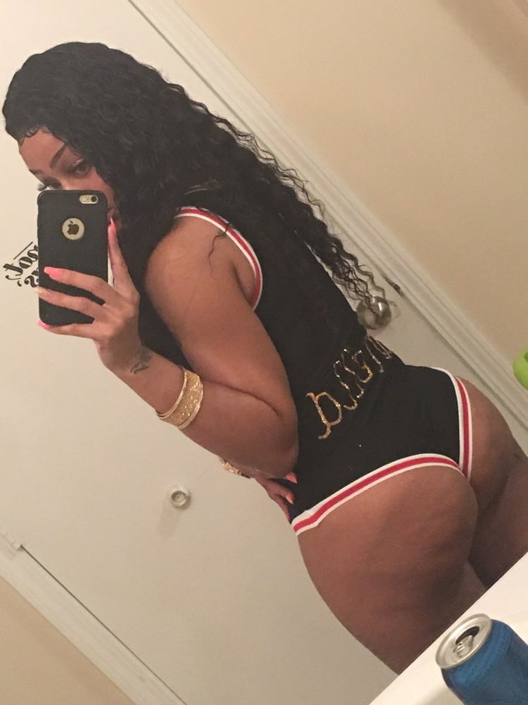 Unknown Curvy Black Women 33 - 49 Photos 