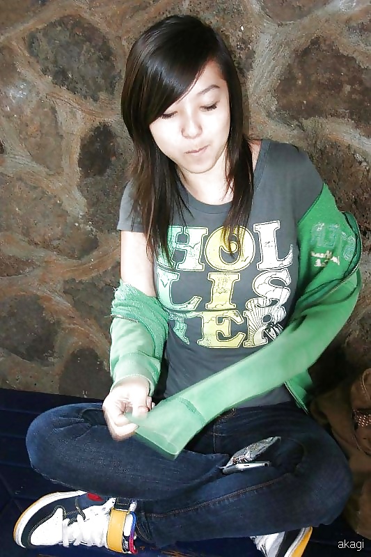 Deira Hanzawa a.k.a spore chan porn pictures