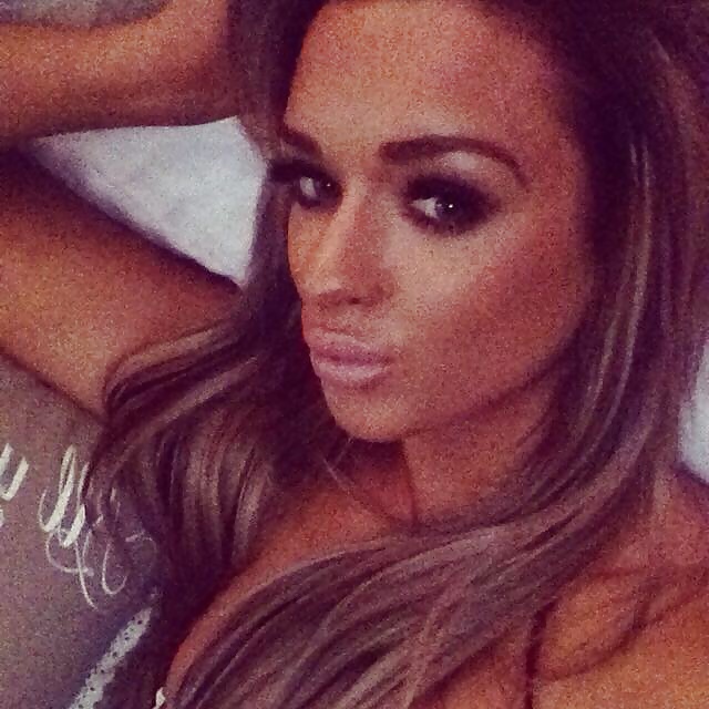 Nicki Kerr porn pictures