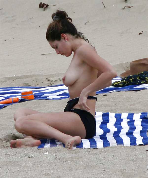 The beach 128 porn pictures