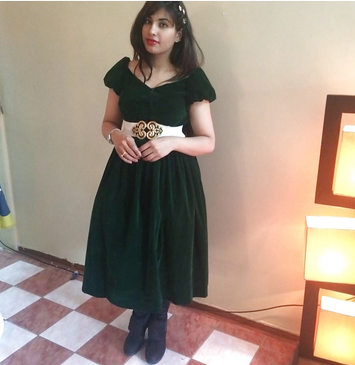 Double Dose of Indian Curry Cunts porn pictures